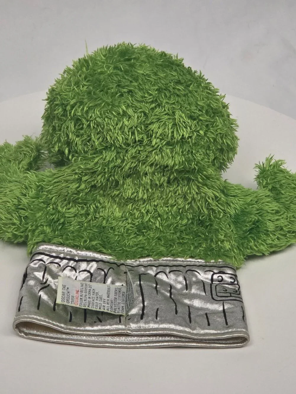 GUND Sesame Street Oscar the Grouch plush toy puppet 2003